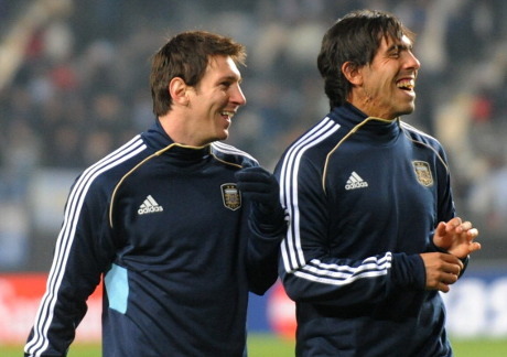 Messi dan Tevez di 2011 (AFP/Miguel Rojo)