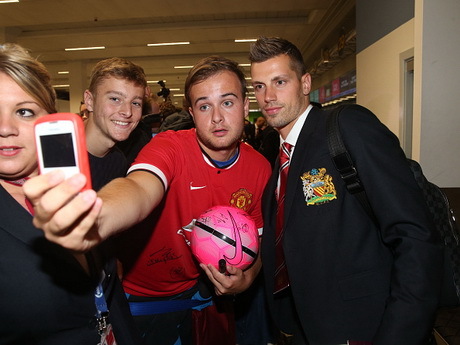 Man Utd via Getty Images/Matthew Peters