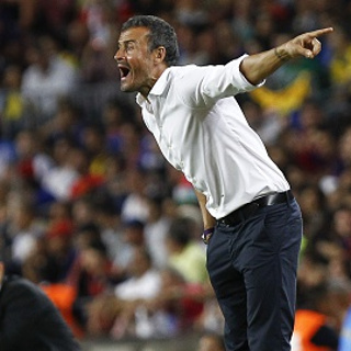 Sextuple Melayang, Enrique Gagal Samai Guardiola
