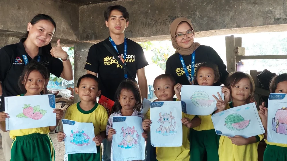 berbuatbaik.id Ajak Anak Kolong Jembatan Merah Putih Bermain dan Belajar