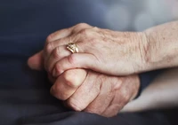 Hari Alzheimer Sedunia: Beri Empati Bukan Antipati
