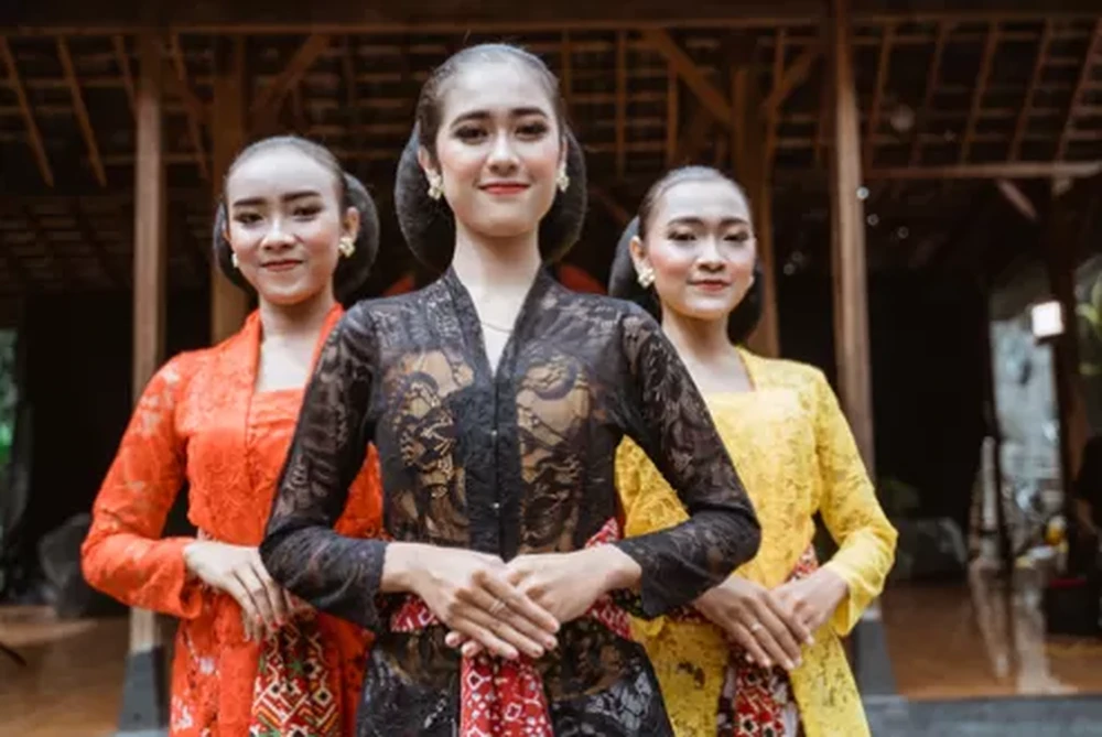 Hari Kebaya Nasional Wujud Pelestarian Warisan Budaya