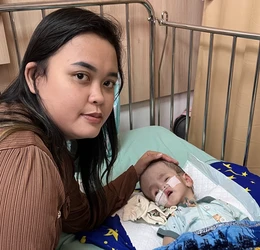 Anugerah, Bayi dengan Hidrosefalus yang Berjuang Hidup