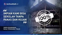 Ayo Bersama Bangun SMPN Oemaman, Berdinding Batang Enau dan Beralas Tanah