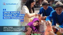 Berusia Hampir Seabad, Abah Tuban Menanggung Beban Jual Apem Keliling