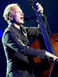 Konser US$ 1 Juta Sting untuk Korban Tsunami