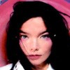 Bjork Ajak Fans Remix Lagu Untuk Amal