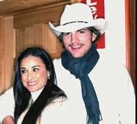 Dicuekin Demi Moore, Paparazzi Histeris