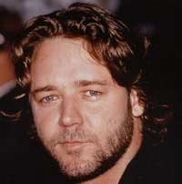 Russell Crowe Dukung Corby