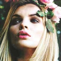 Selingkuhan Baru David Beckham?