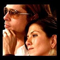 Brad Pitt Hindari Sidang Cerai