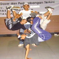 Day 4, Bboys78 Hang Out Bareng Revolution Breakers