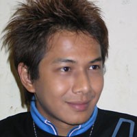 Konser Ultah Semanis Cokelat ala Delon