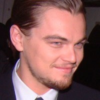Leonardo DiCaprio Perankan Novelis