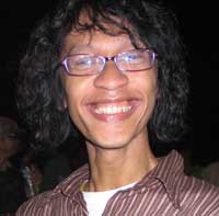 Aming Masih Belum Stabil 