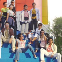 MURI Catat Fashion Show di Dinding Pertama 