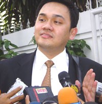 Farhat Buka Mulut, Ani ke Jepang