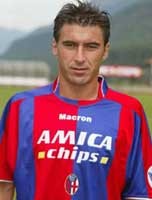 Zagorakis Tinggalkan Bologna