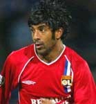 Dilepas Milan, Dhorasoo ke PSG