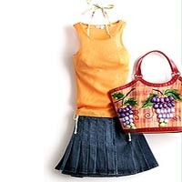 Outfit Seru Liburan ke Pantai