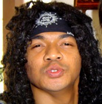 Candil Seurieus: Biar Lagu Kami Bicara