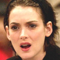Winona Ryder Mengutil Lagi!