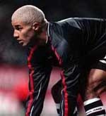 Pelatih City Bela James