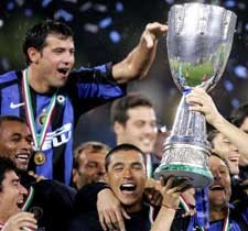 Inter Juara, Veron Pahlawan