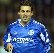 Lincoln Tertarik Bela Jerman