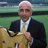 Demi Milan, Galliani Rela Mundur 