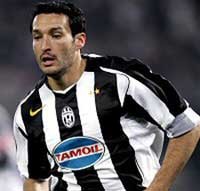 Zambrotta Ngeri pada Inter