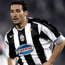 Zambrotta Ngeri pada Inter