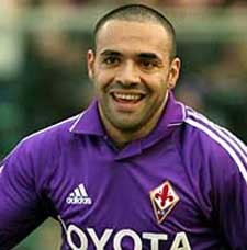 Benfica Datangkan Miccoli