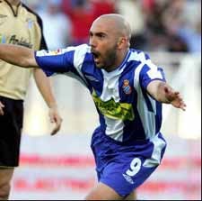 De la Pena Tak Terima Kritikan Pelatihnya