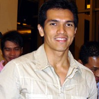 Adrian Maulana Pilih-pilih Tantangan