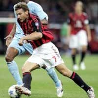 Milan Bungkam Lazio 2-0