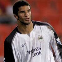 James Yakin Balik Ke Tim Inggris