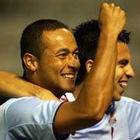 Tekuk Sevilla, Celta Vigo Teratas