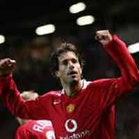 Gol Nistelrooy Menangkan MU