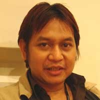 Hilman Wijaya Terpaksa Jual Diri