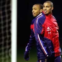 Trezeguet Absen Bela Prancis