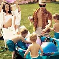 Brad-Jolie Ingin Punya Tujuh Anak 