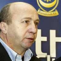 Direktur Teknis Pompey Mundur