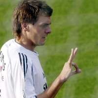 Woodgate Bikin Gol Bunuh Diri Lagi