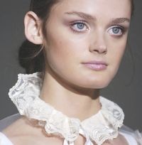 Hitam Putih Behnaz Sarafpour