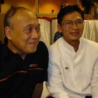 Aa Gym Terima Amplop Rp 600 juta dari Telkomsel?