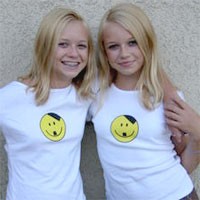 Pengagum Hitler, Penyebar Rasisme