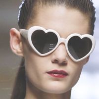 Vintage Glam a la Moschino