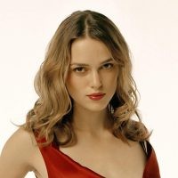 Keira Knightley Ingin Cium Johnny Depp