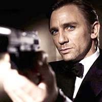 Daniel Craig & James Bond Nggak Kompak